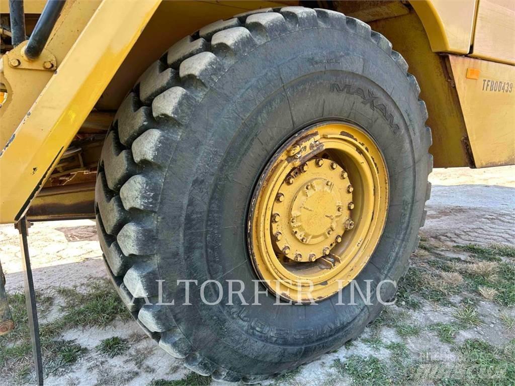 CAT 725C Dumpers articolati