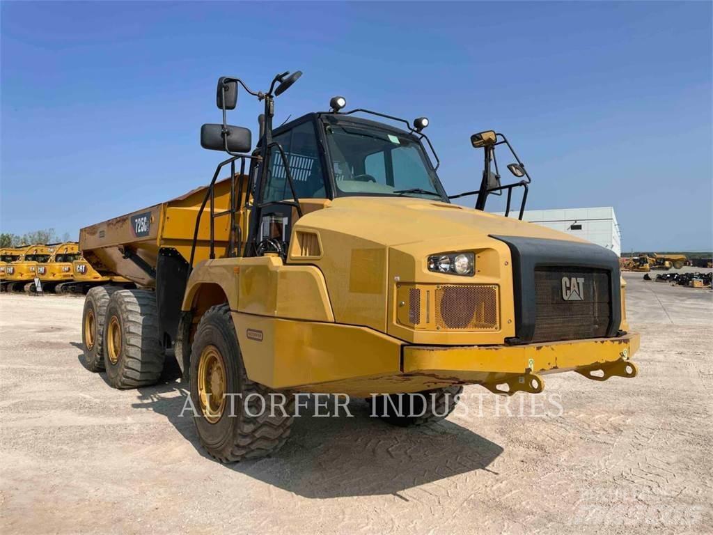 CAT 725C2 Dumpers articolati