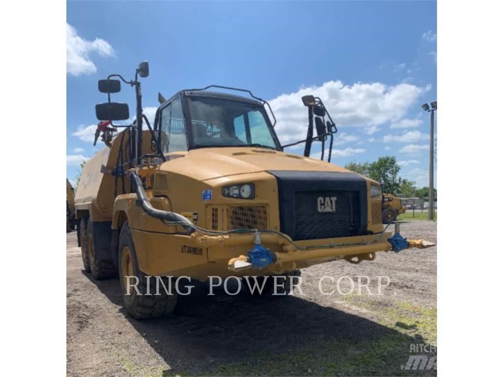 CAT 725C2WW Cisterna