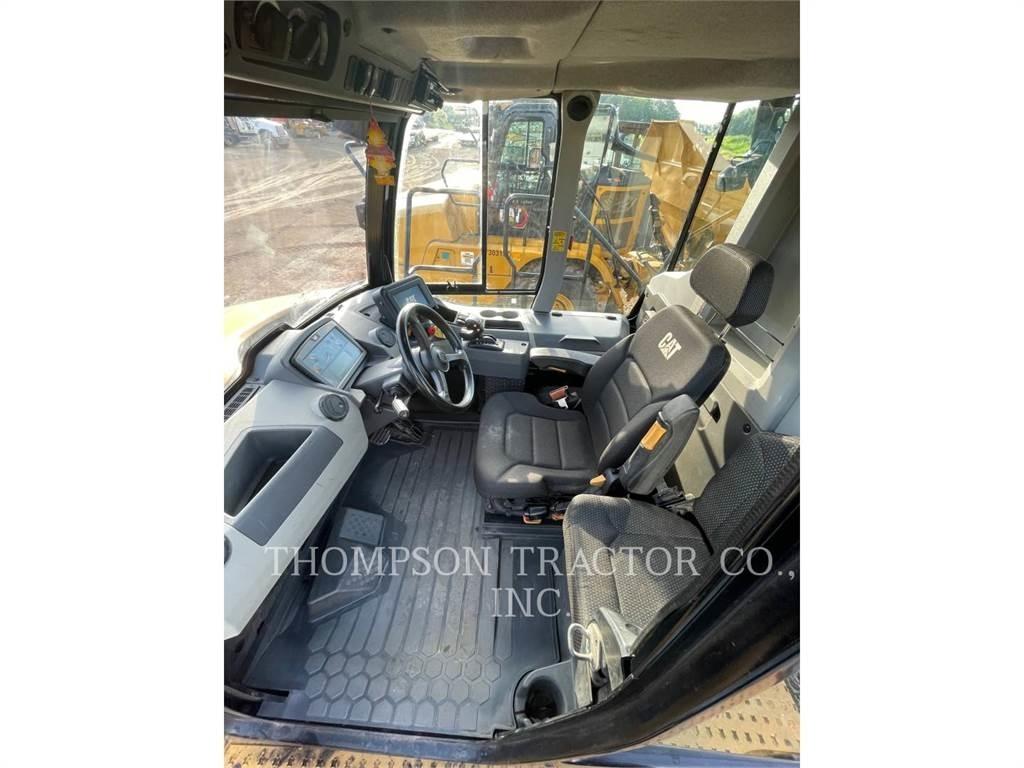 CAT 730 Dumpers articolati