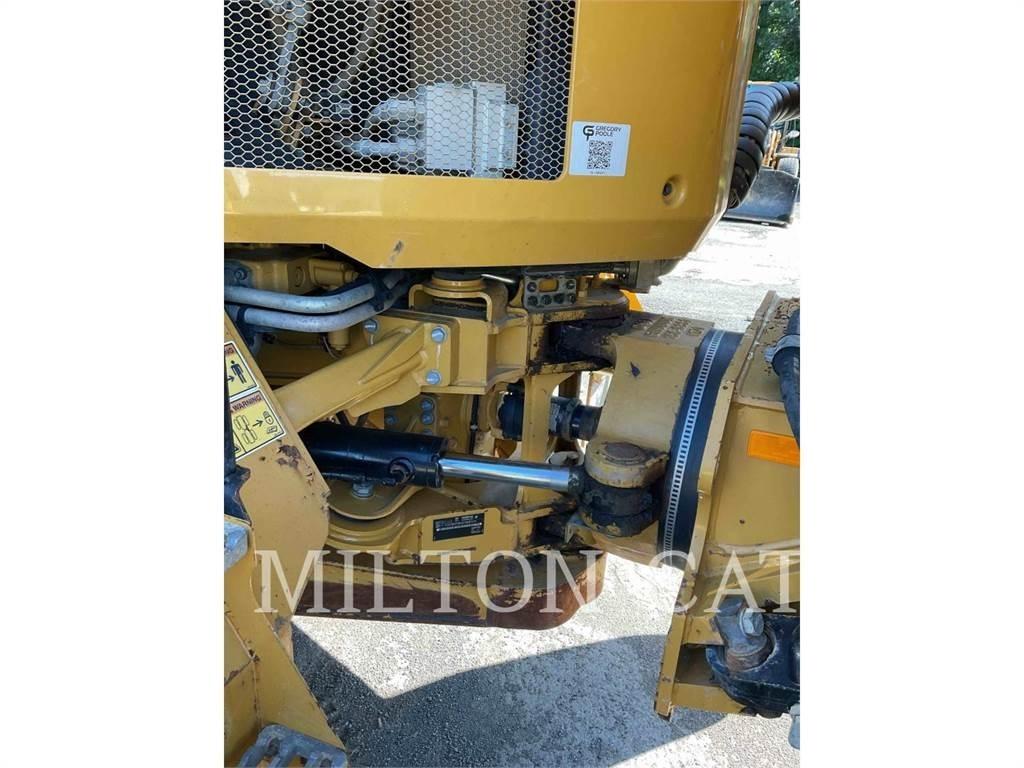 CAT 730 Dumpers articolati