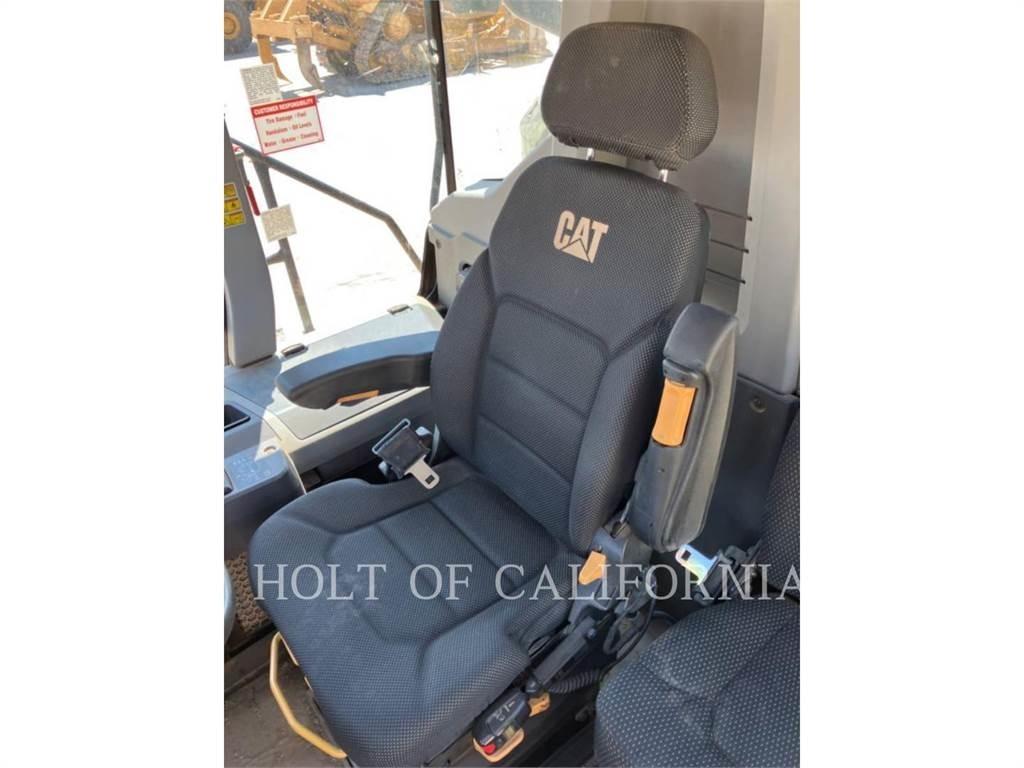 CAT 730 Dumpers articolati
