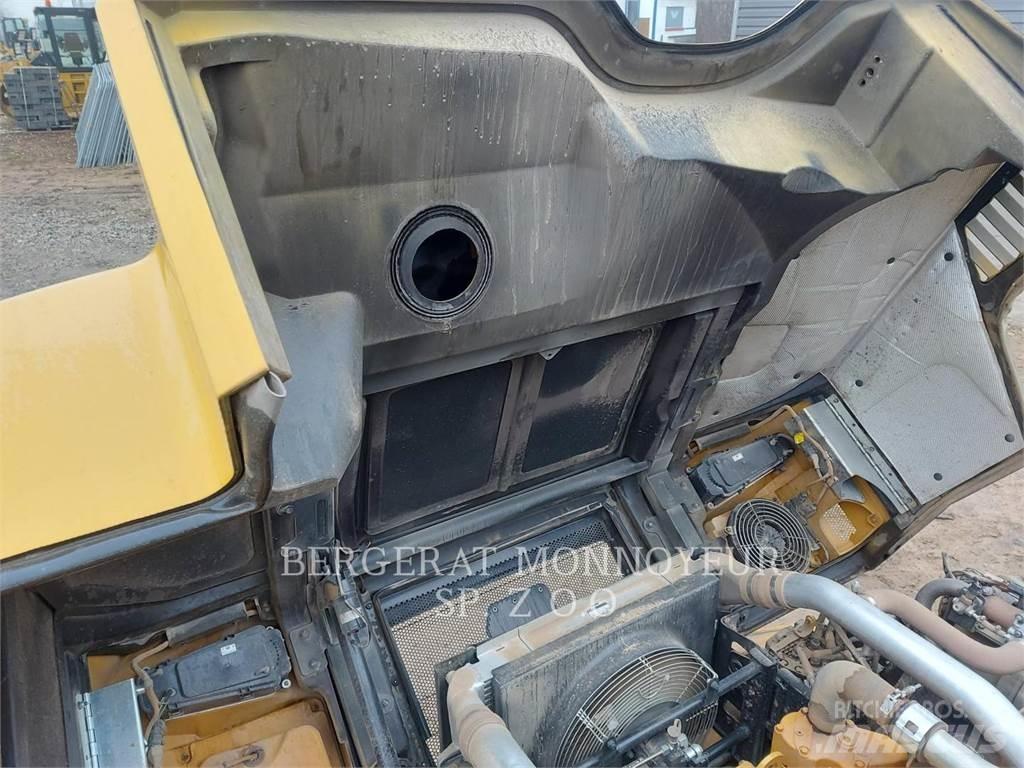 CAT 730 Dumpers articolati