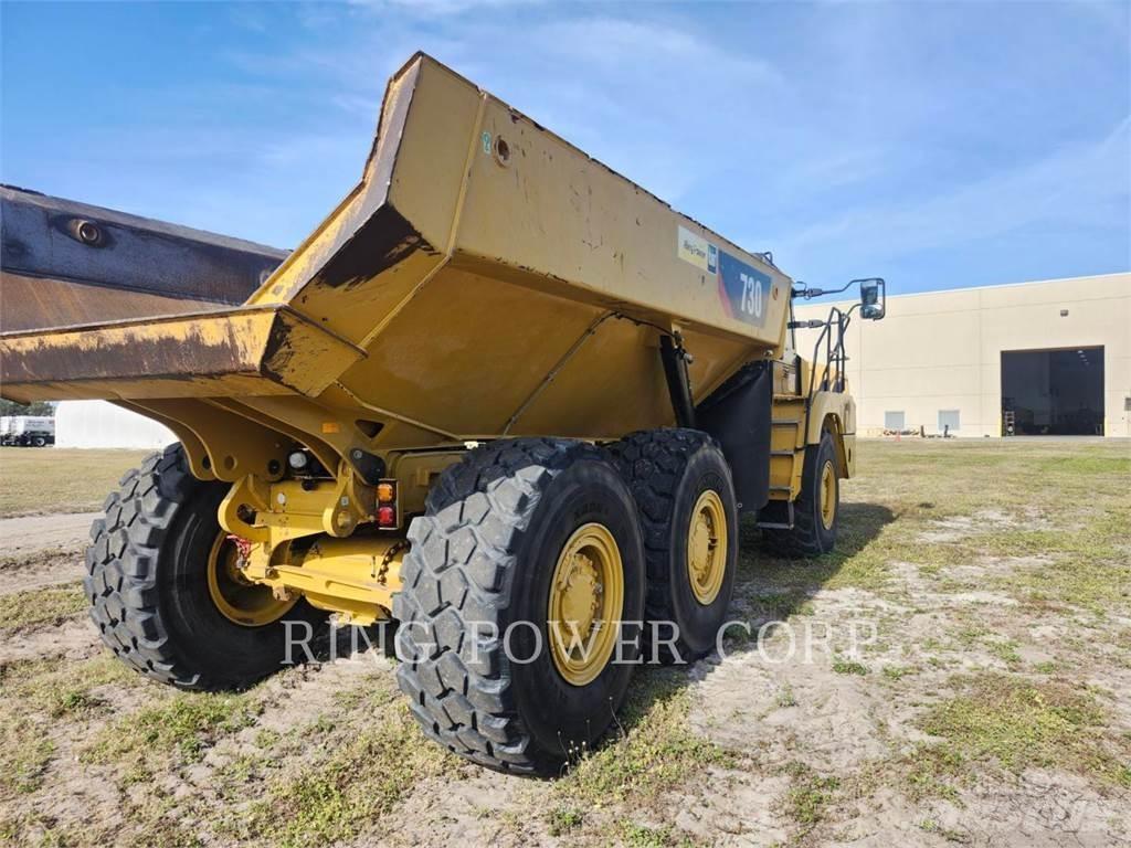CAT 730 Dumpers articolati