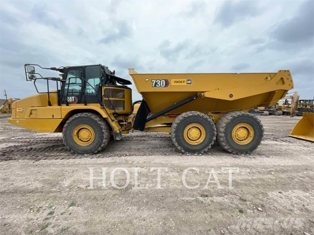 CAT 730 Dumpers articolati