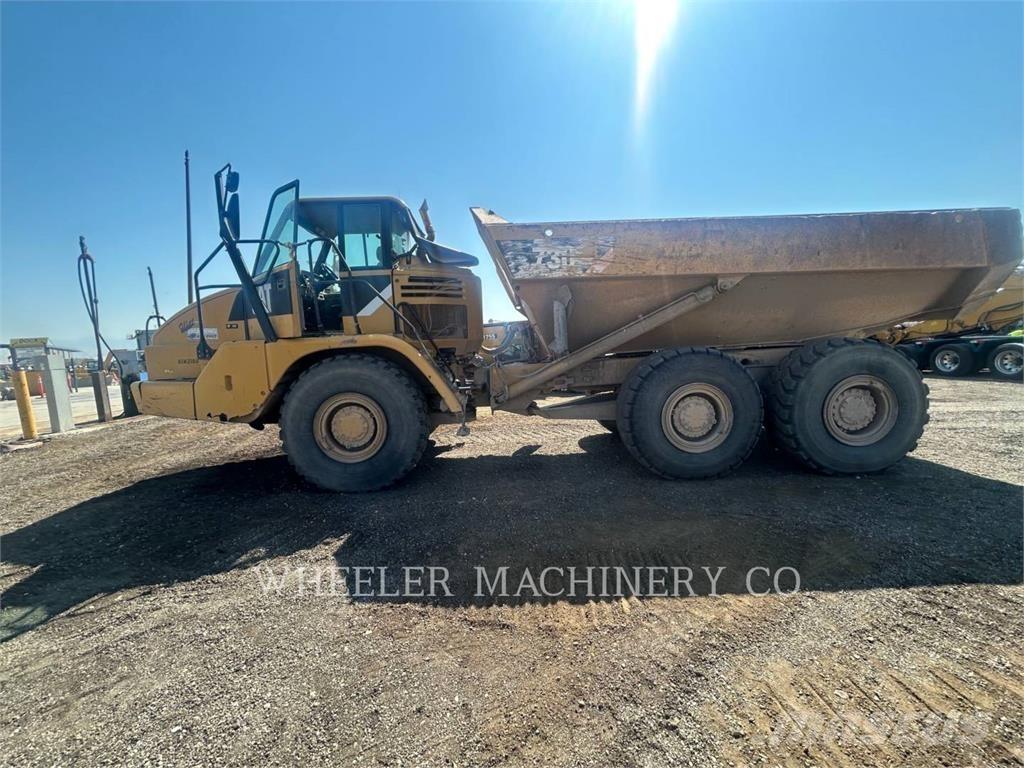 CAT 730 Dumpers articolati