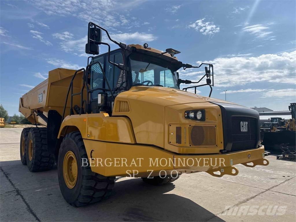 CAT 730 Dumpers articolati
