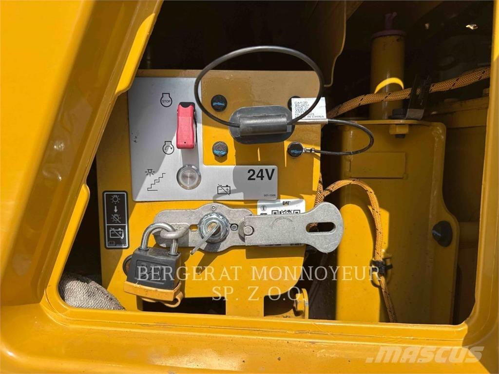 CAT 730 Dumpers articolati