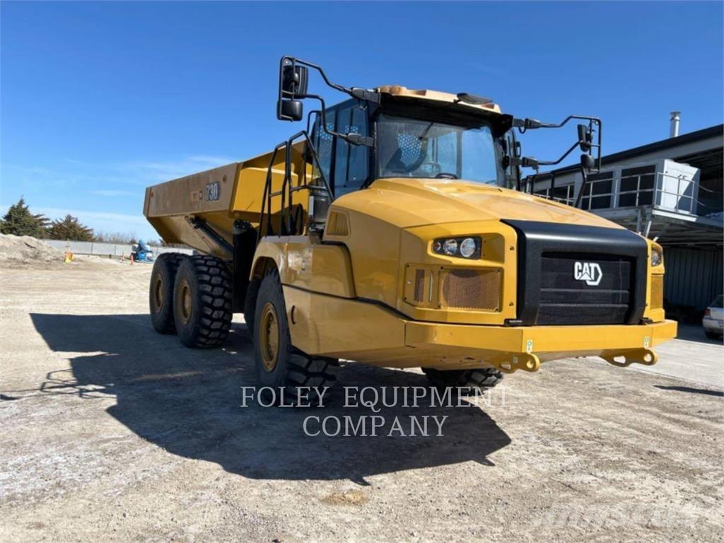 CAT 730-04 Dumpers articolati