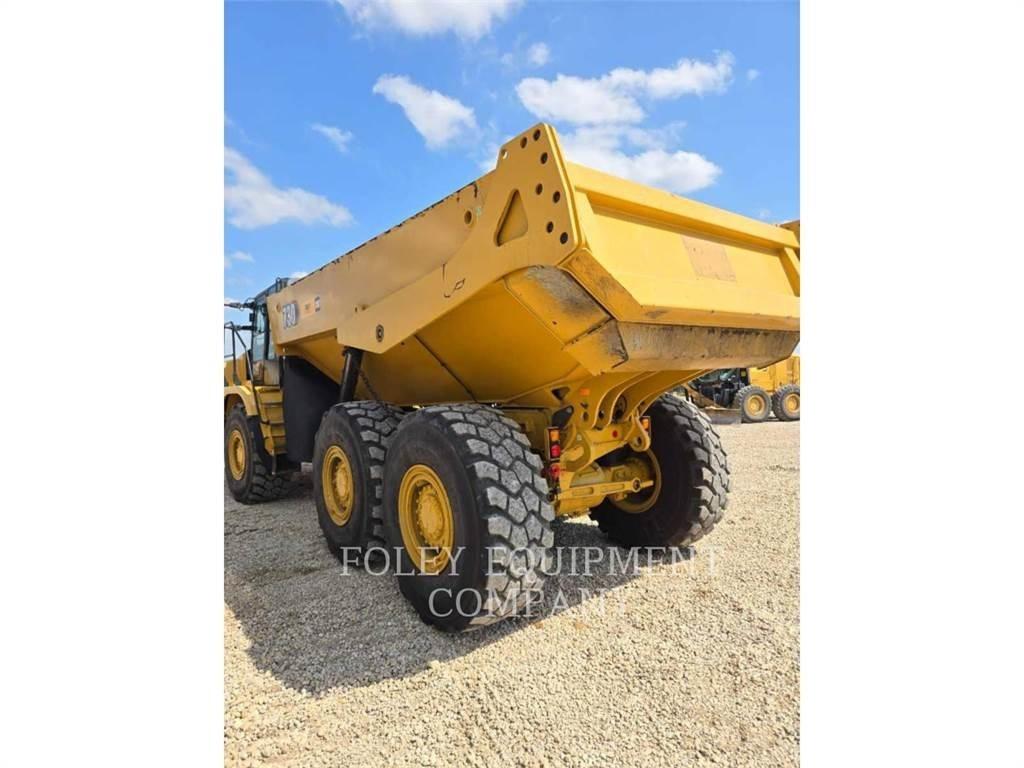 CAT 730-04 Dumpers articolati