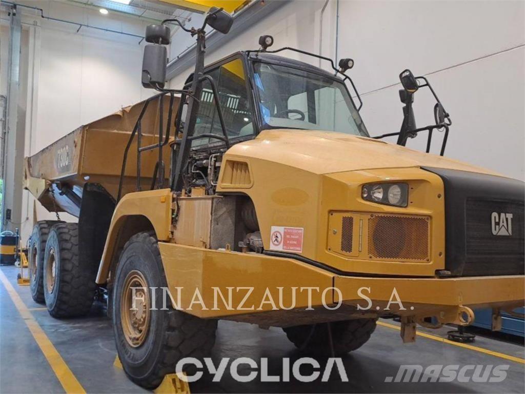 CAT 730C Dumpers articolati