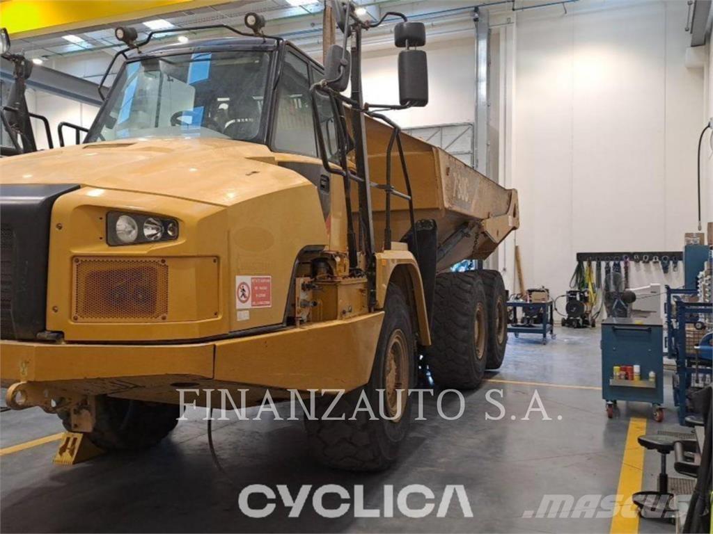 CAT 730C Dumpers articolati