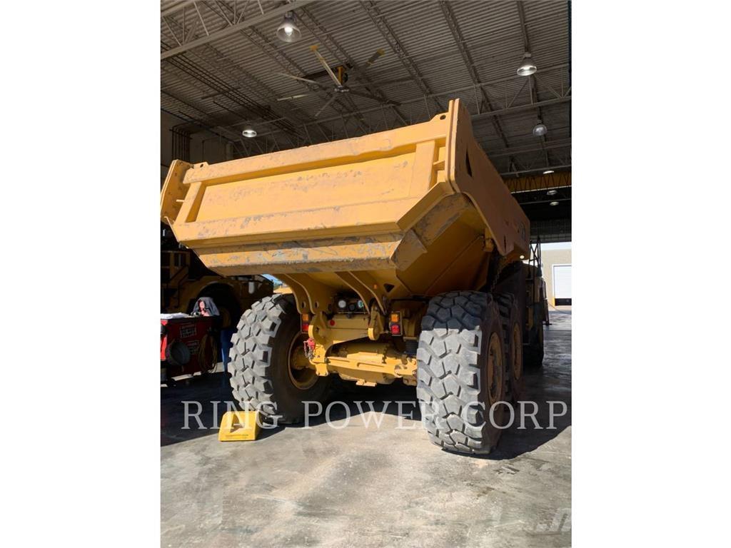 CAT 730TG Dumpers articolati