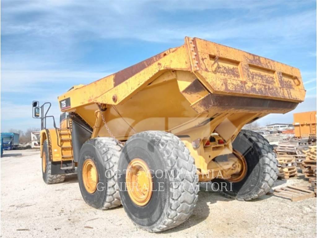 CAT 735 Dumpers articolati