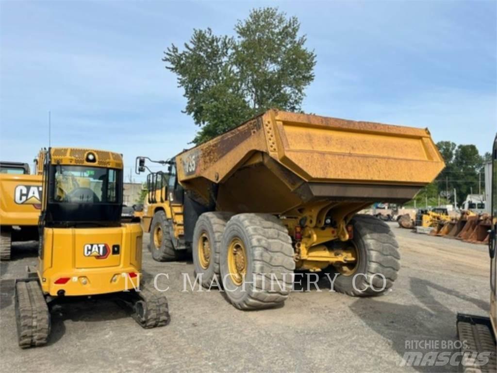 CAT 735 Camion ribaltabili