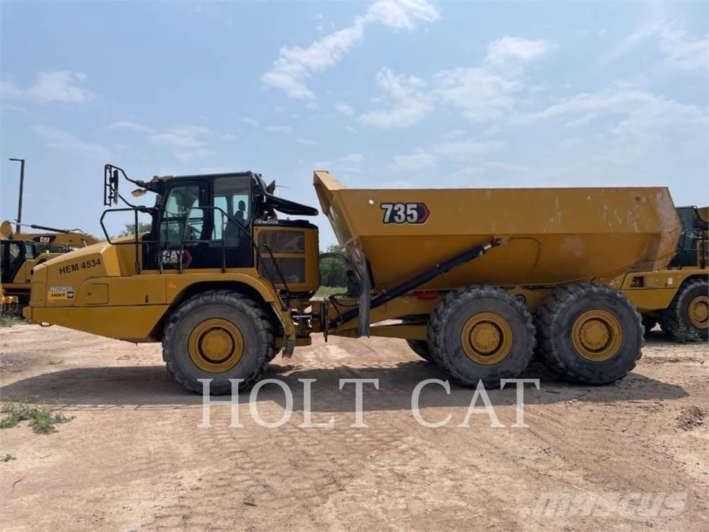 CAT 735 Dumpers articolati