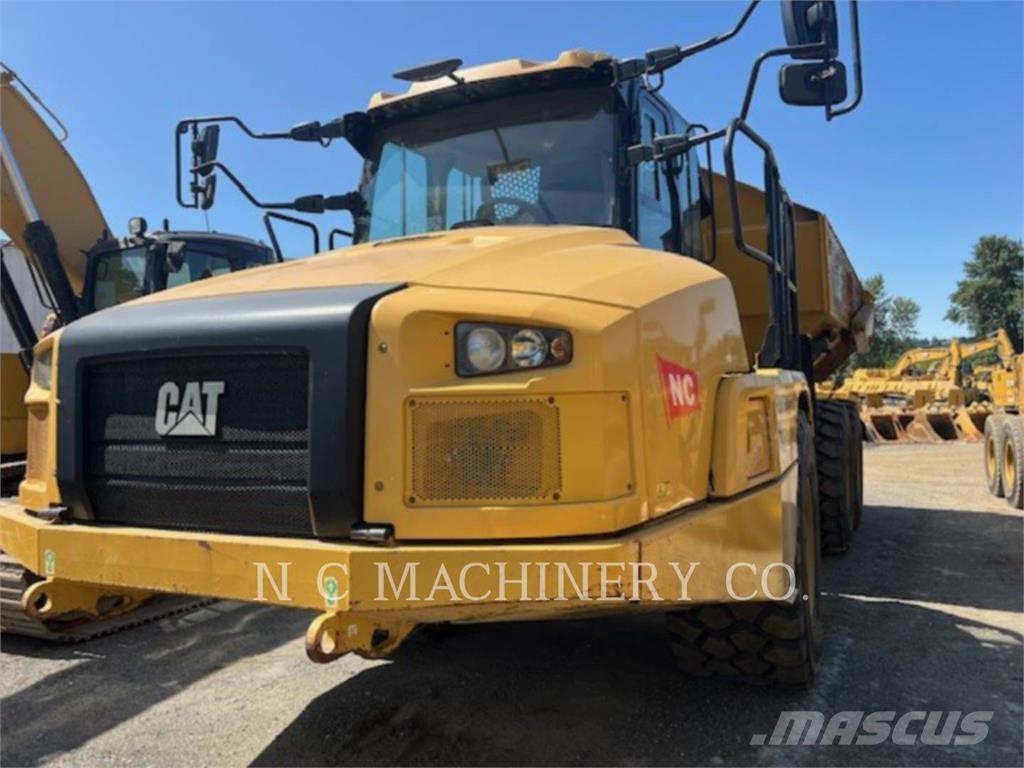 CAT 735 Dumpers articolati