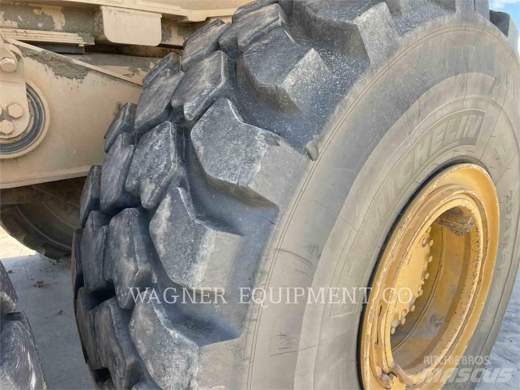 CAT 740 Dumpers articolati