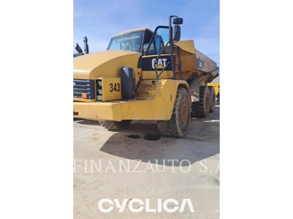 CAT 740 Dumpers articolati