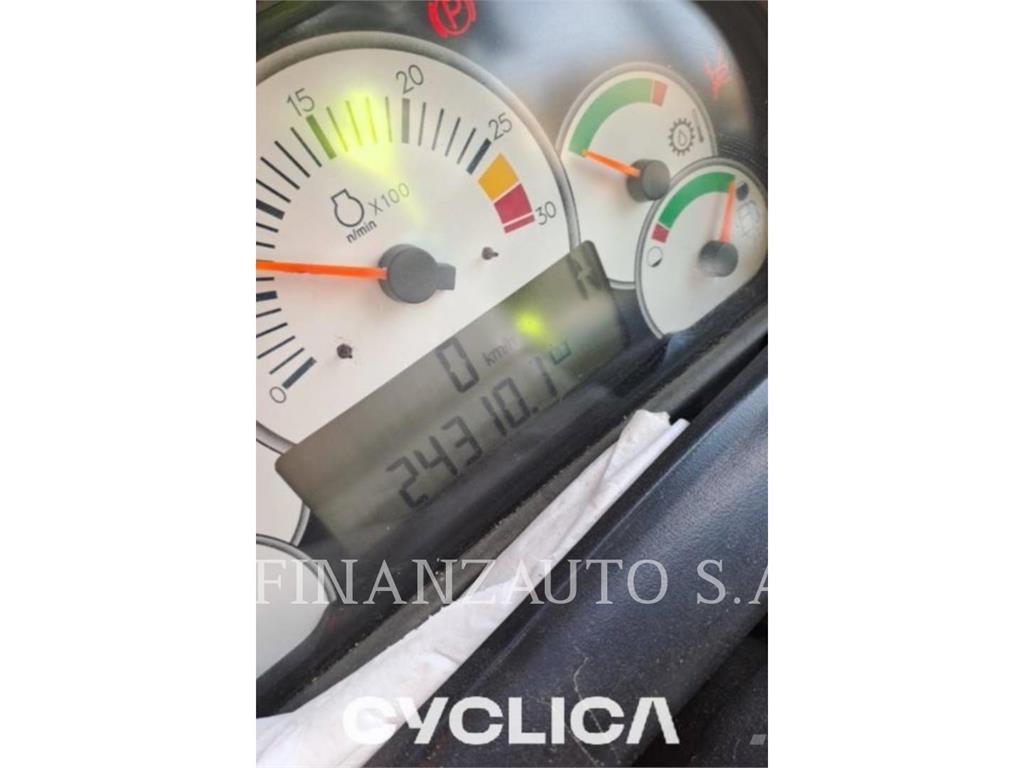 CAT 740 Dumpers articolati