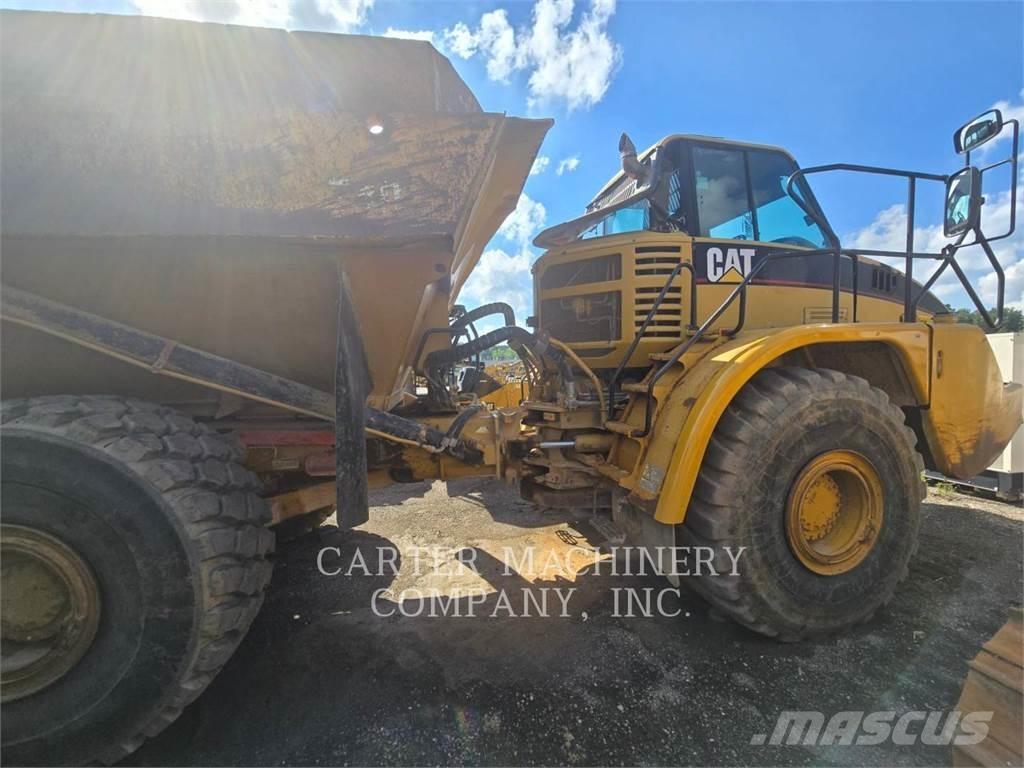 CAT 740 Dumpers articolati