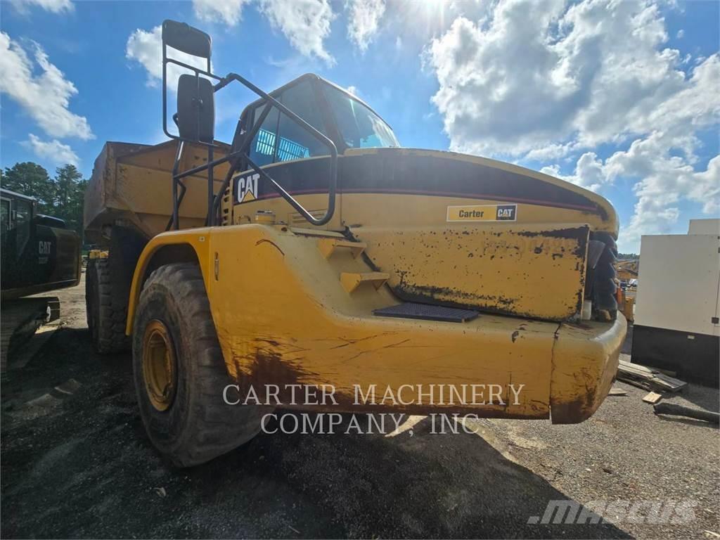 CAT 740 Dumpers articolati