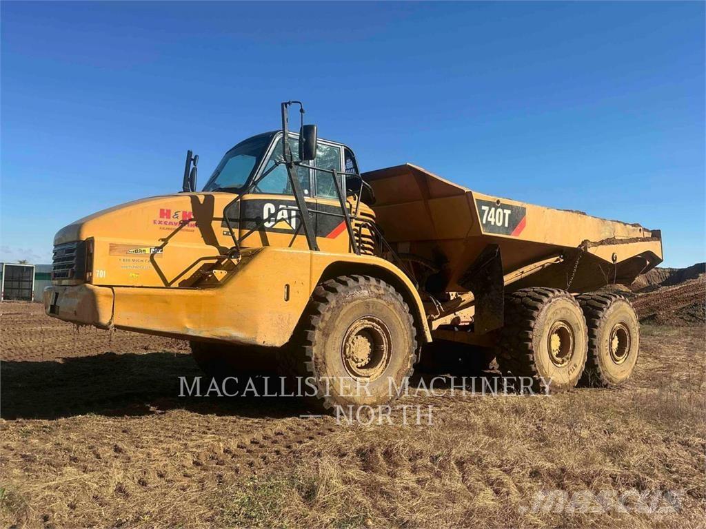 CAT 740 Dumpers articolati