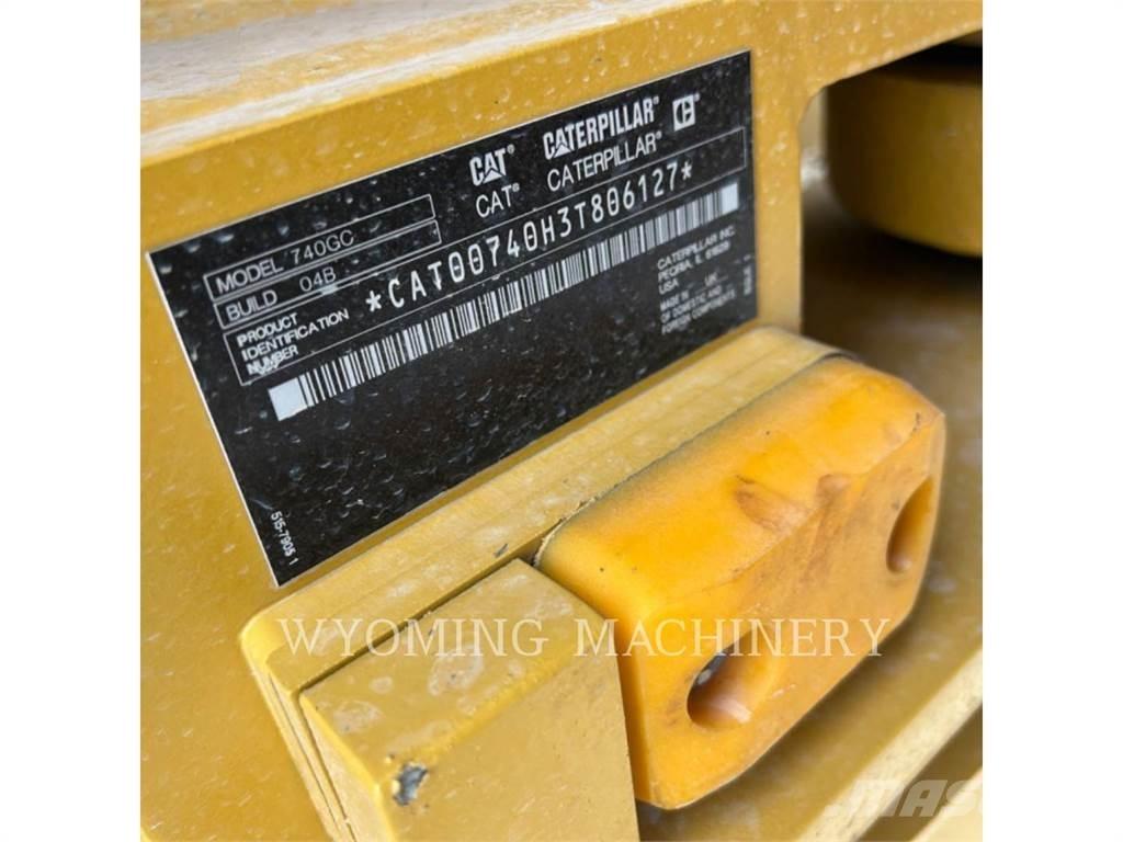 CAT 740 GC Dumpers articolati