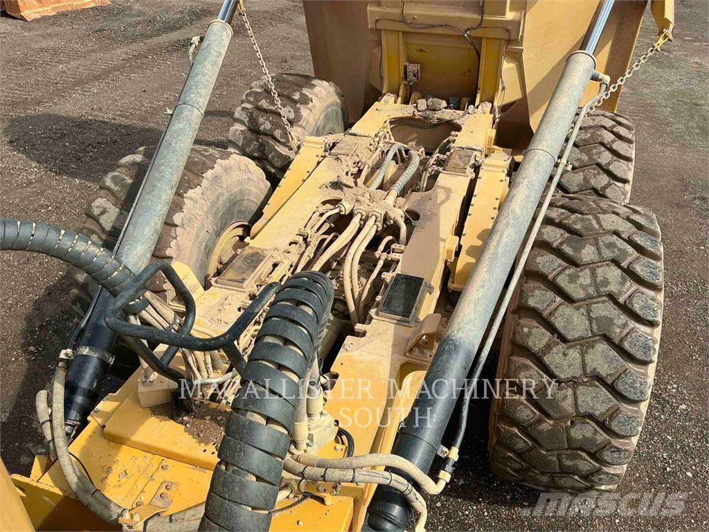 CAT 740 GC Dumpers articolati