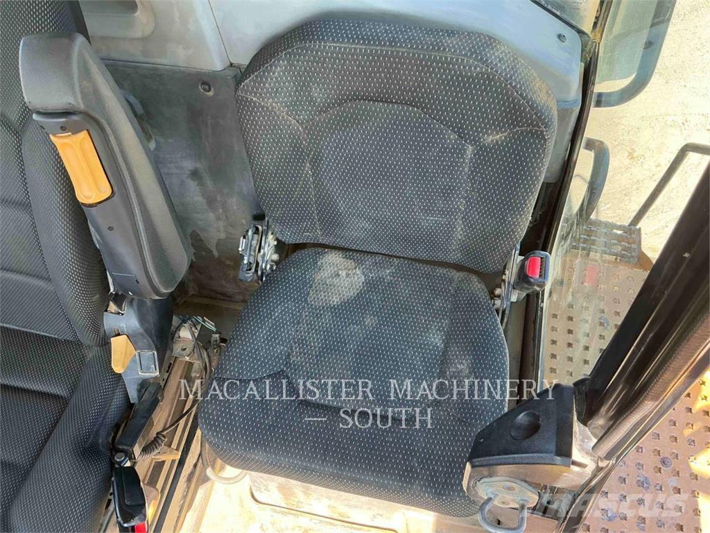 CAT 740 GC Dumpers articolati