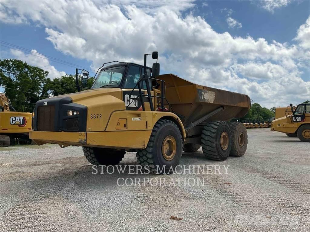 CAT 740B Dumpers articolati