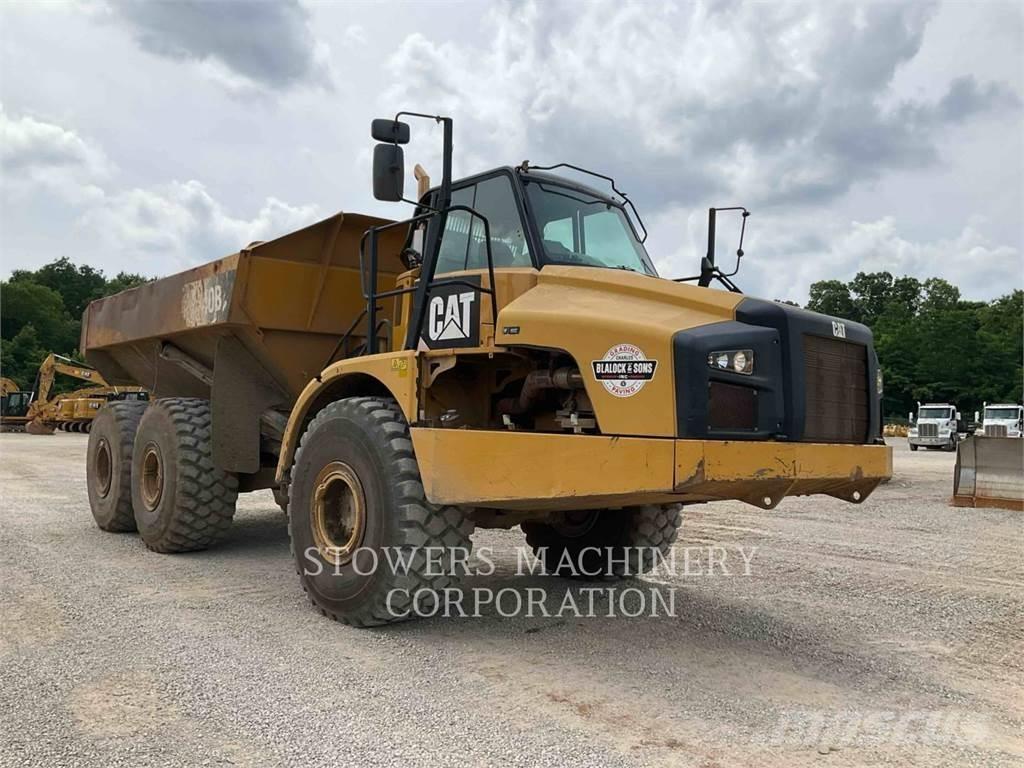 CAT 740B Dumpers articolati