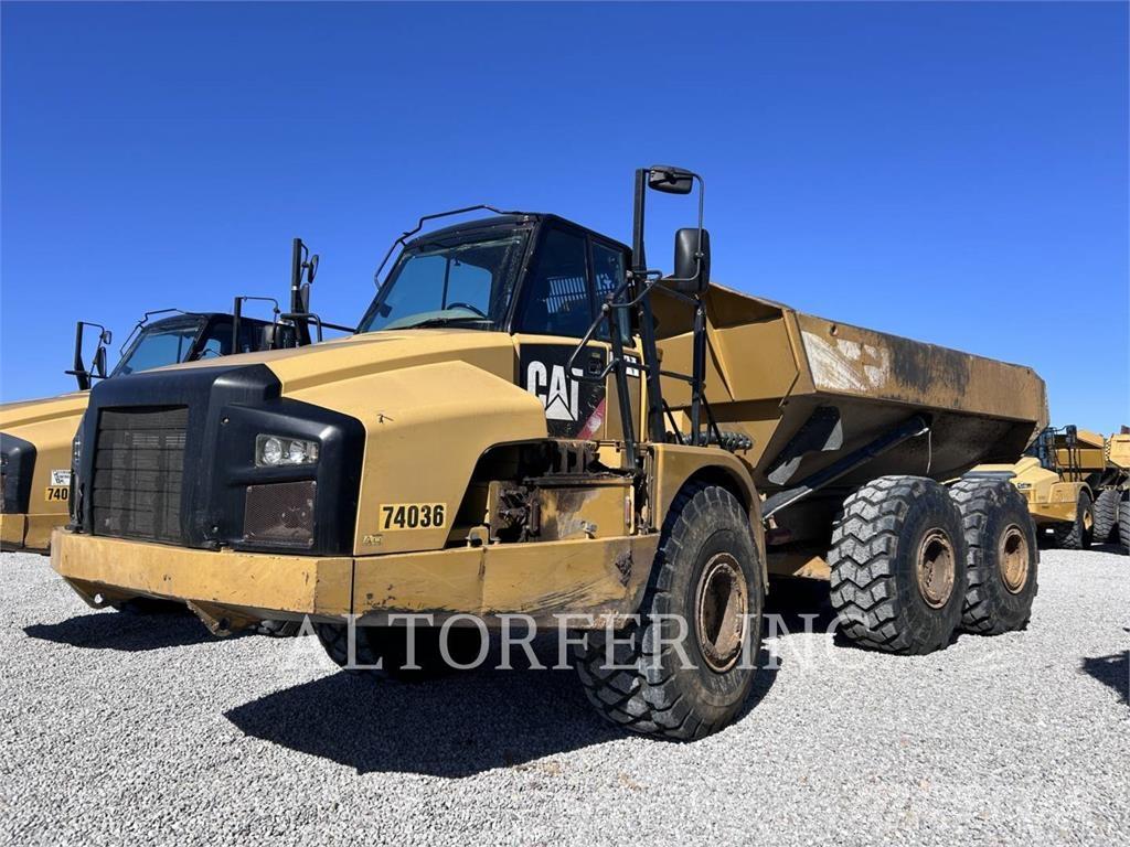 CAT 740B Dumpers articolati