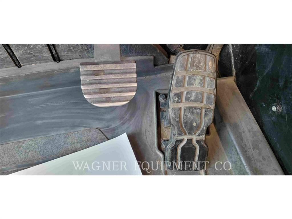 CAT 740GC Dumpers articolati