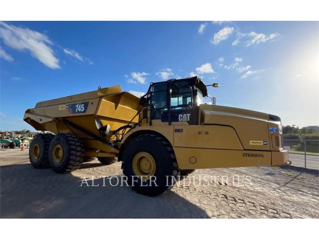 CAT 745 Dumpers articolati