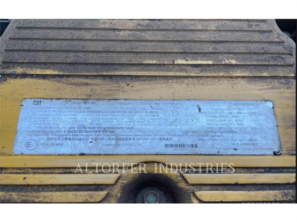 CAT 745 Dumpers articolati