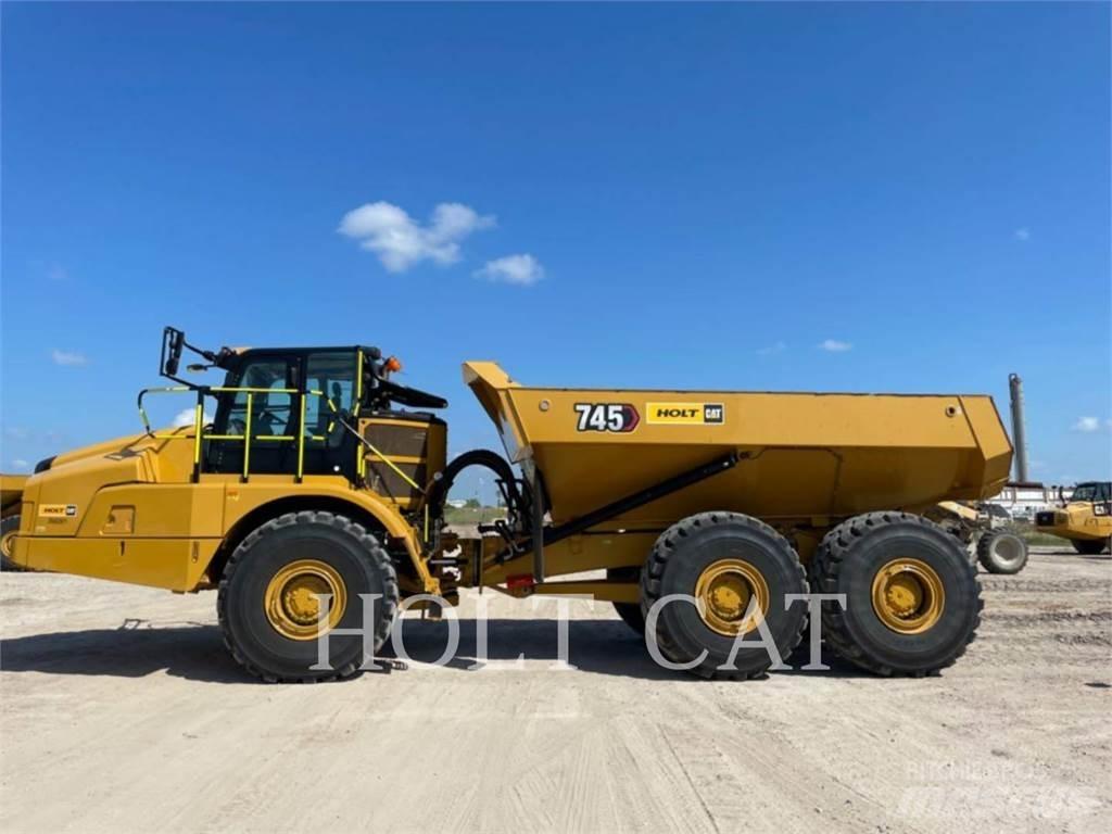 CAT 745 Dumpers articolati
