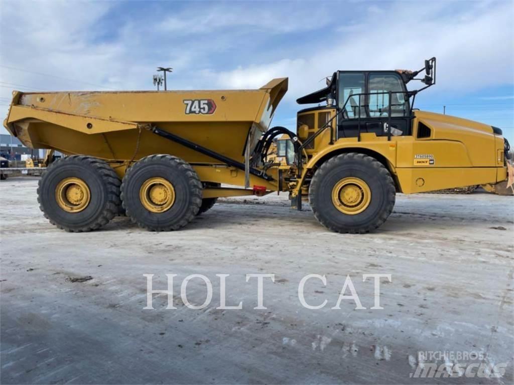 CAT 745 Dumpers articolati