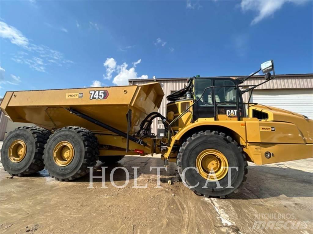 CAT 745 Dumpers articolati