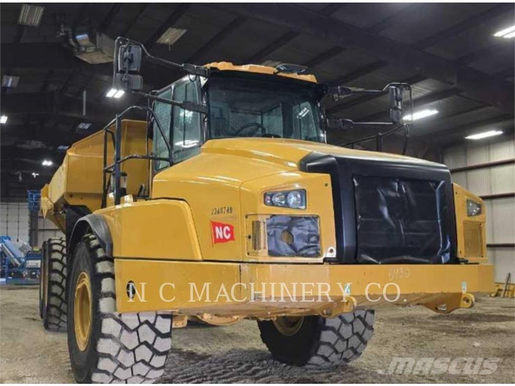 CAT 745 Dumpers articolati