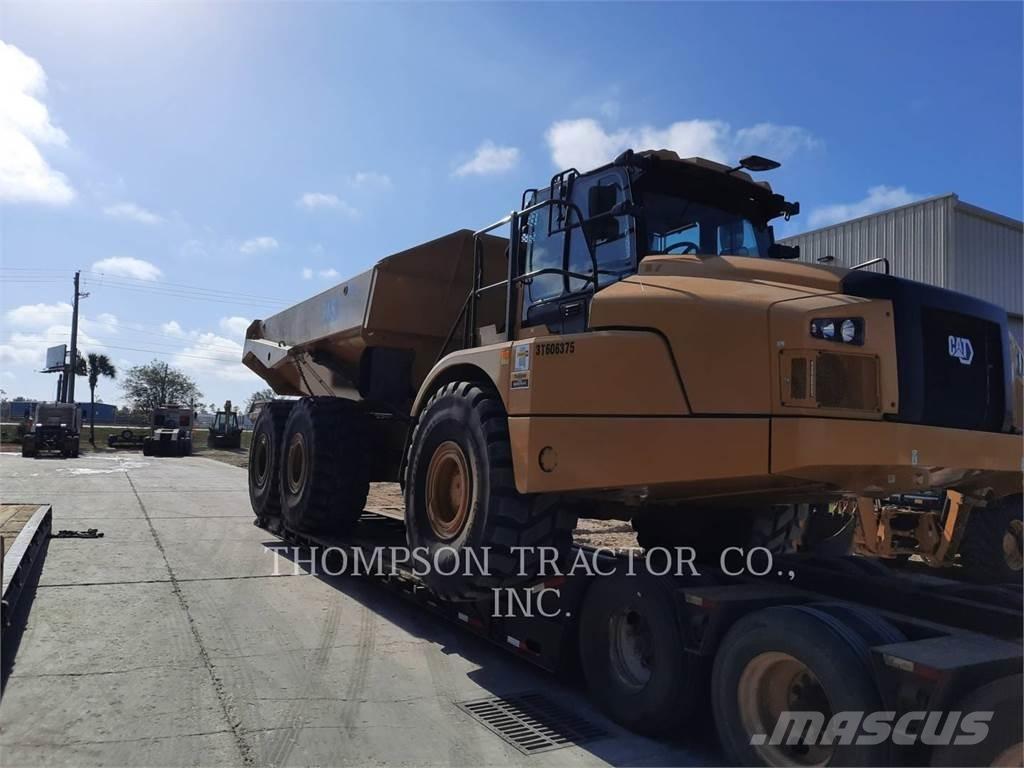 CAT 745 Dumpers articolati