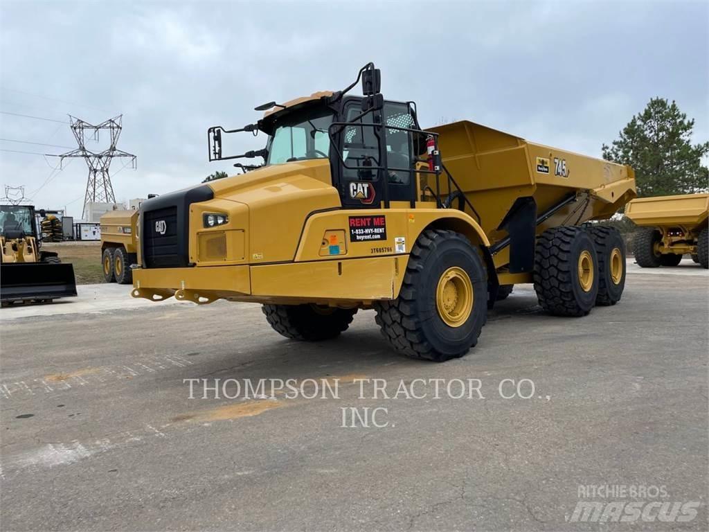 CAT 745 Dumpers articolati