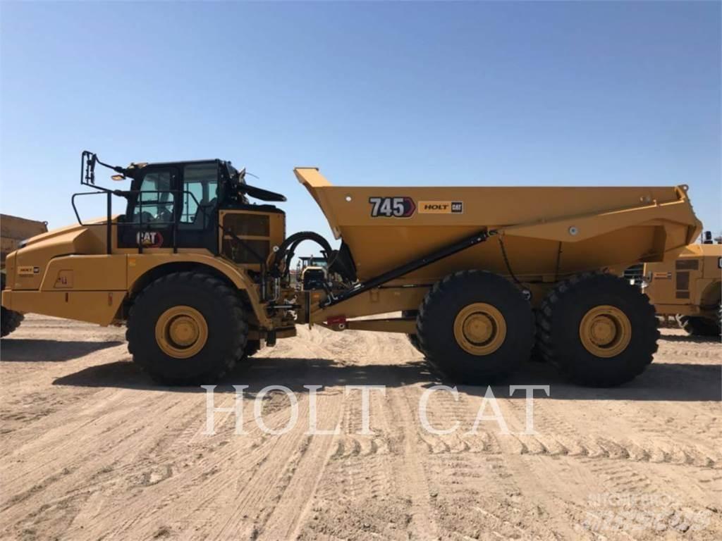 CAT 745 Dumpers articolati