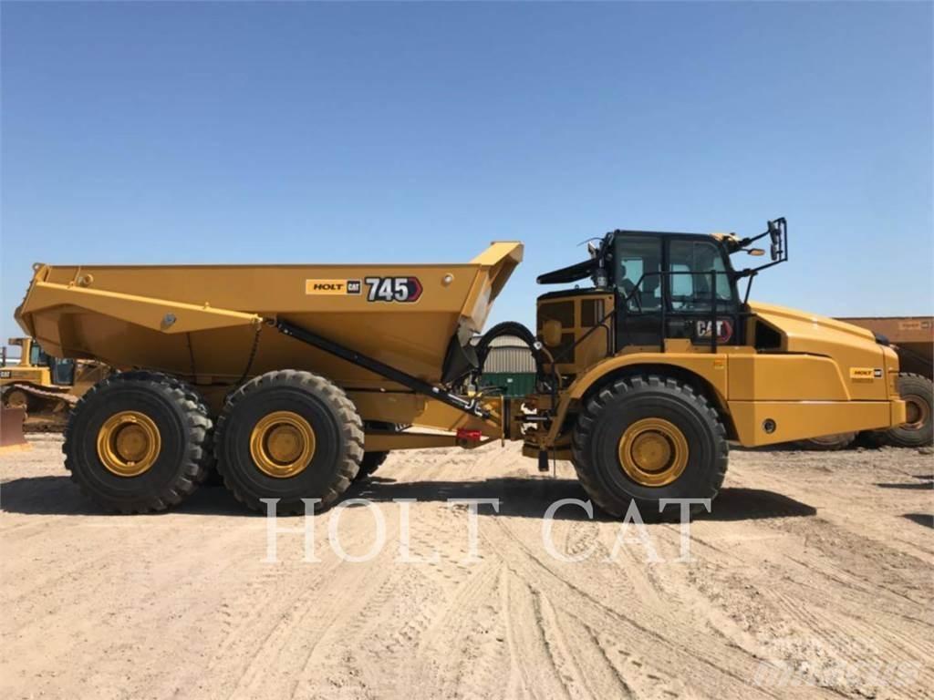 CAT 745 Dumpers articolati