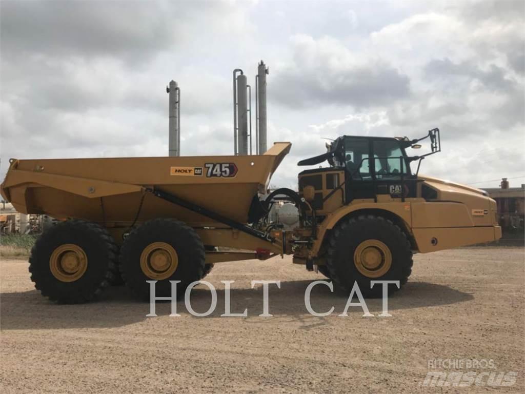 CAT 745 Dumpers articolati
