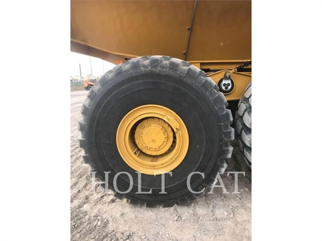 CAT 745 Dumpers articolati