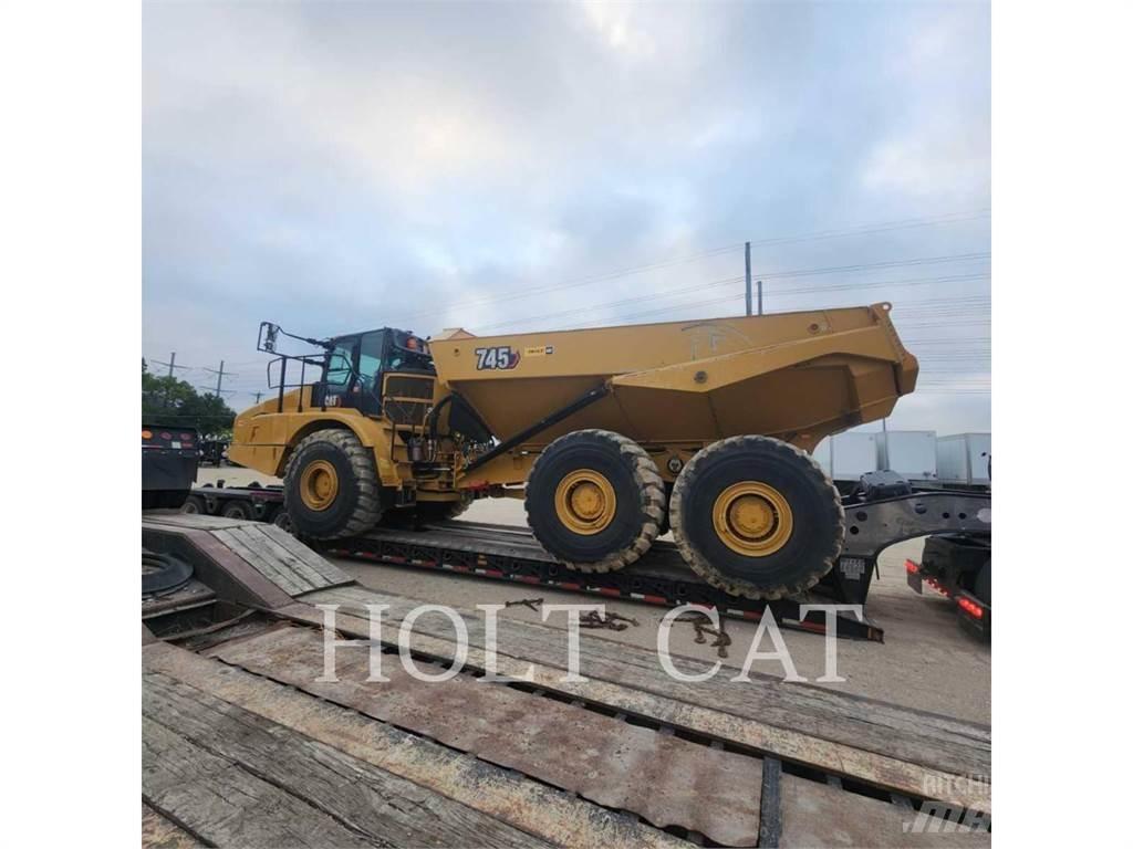 CAT 745 Dumpers articolati