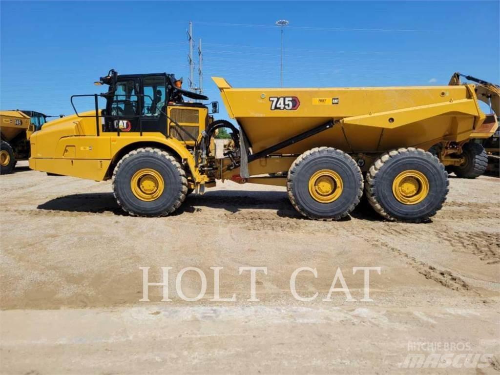 CAT 745 Dumpers articolati