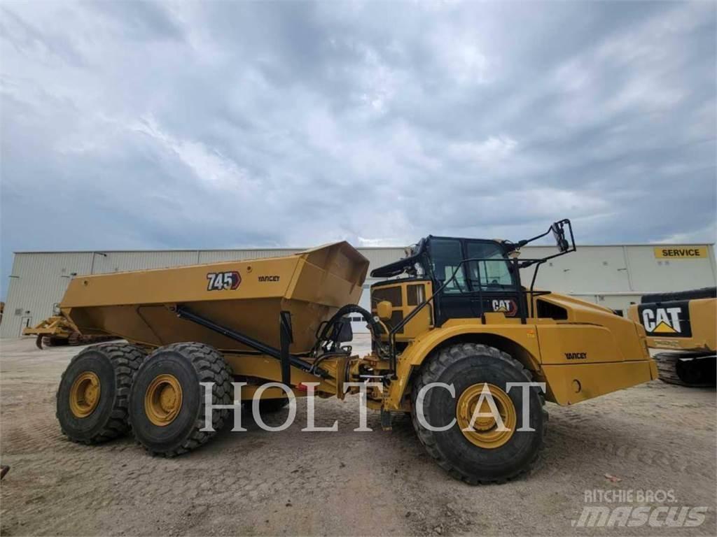 CAT 745 Dumpers articolati