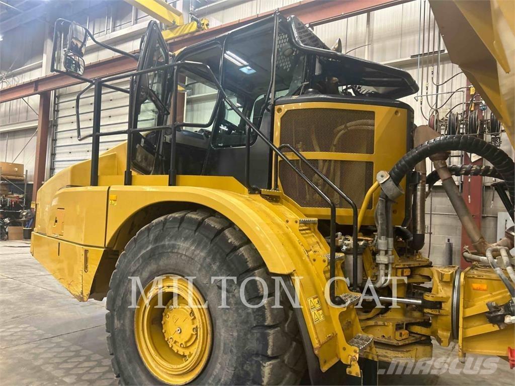 CAT 745 Dumpers articolati